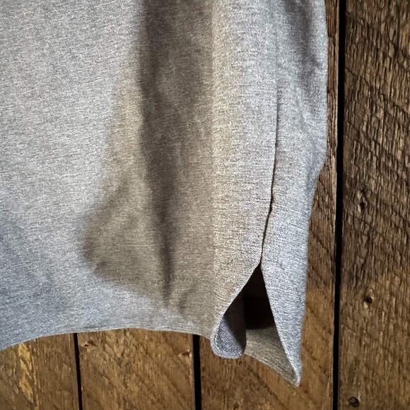 Lady Hagen Gray Athletic Shorts Relaxed Fit - Picture 3 of 6